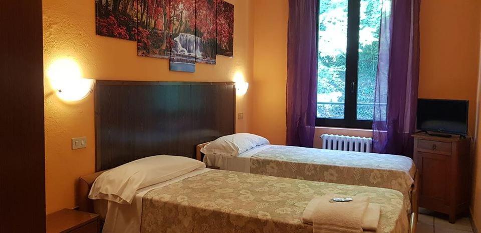 Hotel Piccadilly Sant'Andrea Bagni Zewnętrze zdjęcie